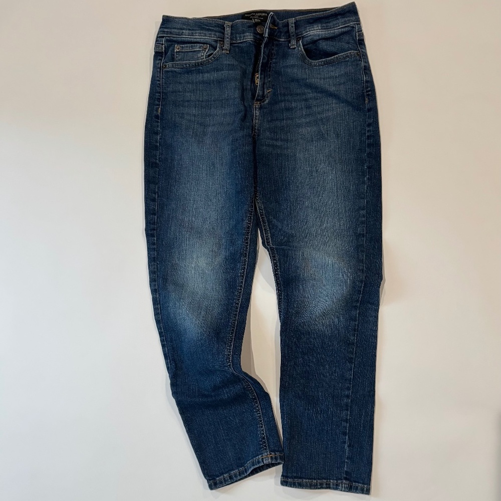 Banana Republic size 6 dark wash, girlfriend, skinny jeans